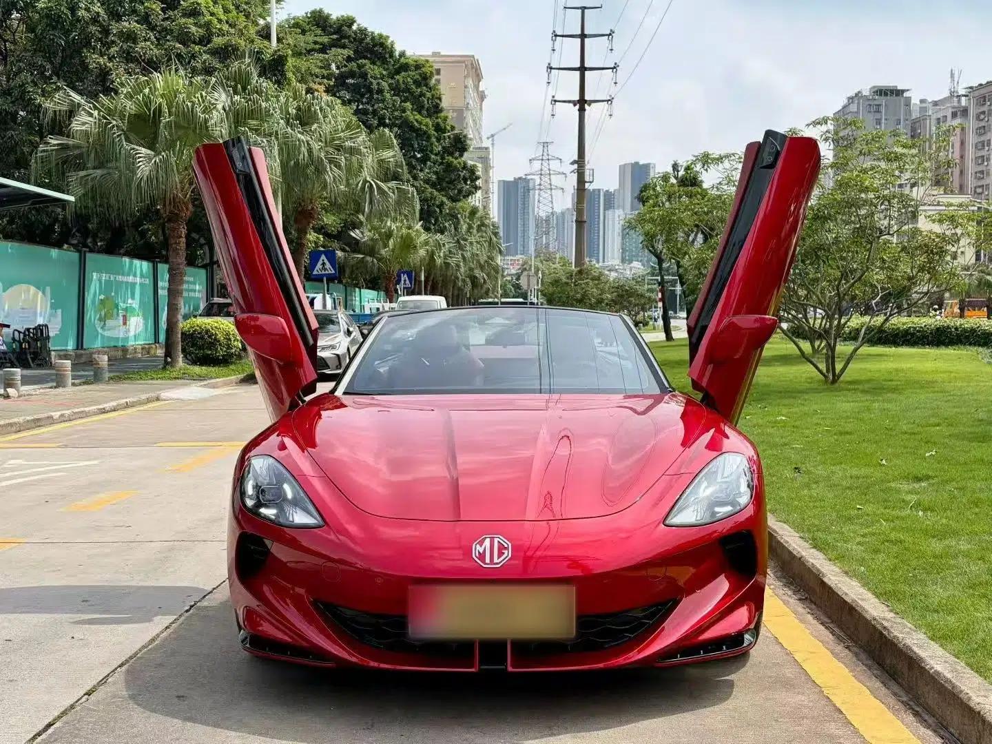 MG Cyberster 2024 580 km Ultra-Long Range Version — миниатюра 2