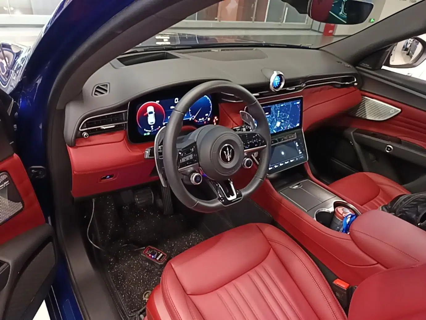 Maserati Grecale 2023 2.0T GT — миниатюра 13