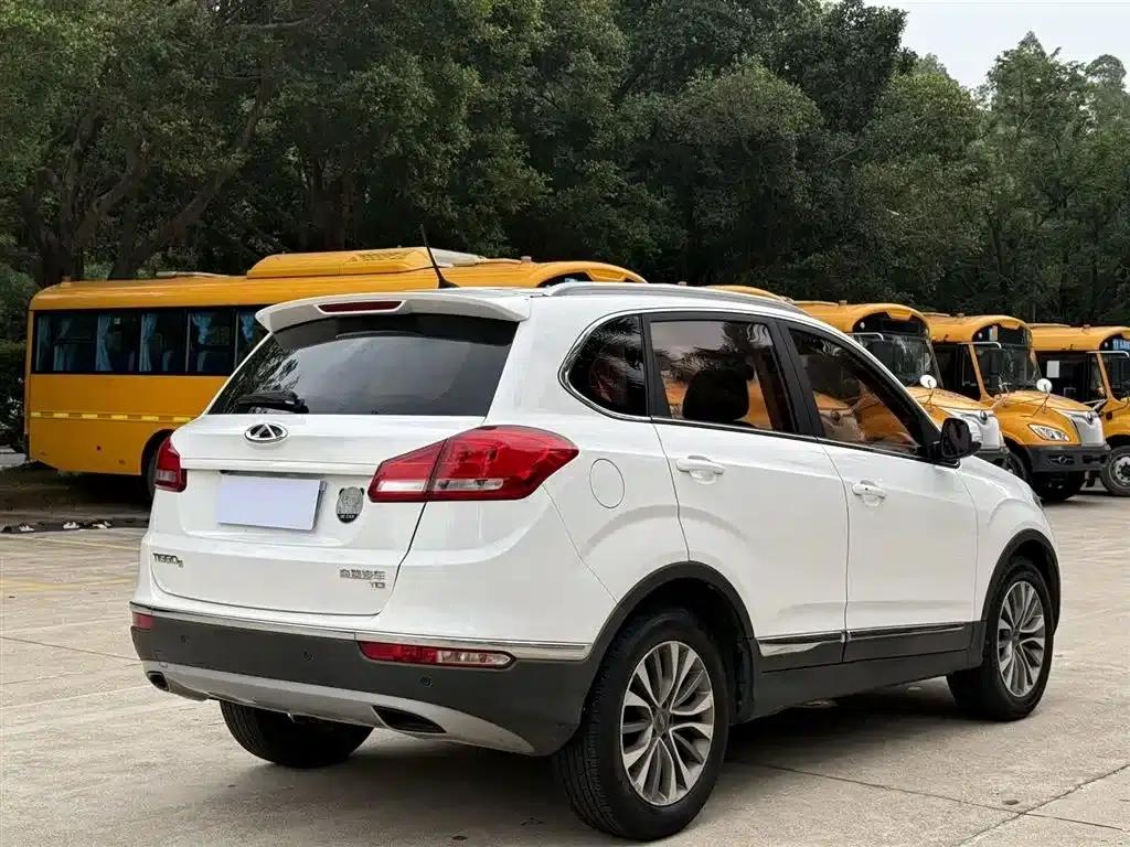 Chery Tiggo 5 2017 1.5T CVT Value Edition — миниатюра 9