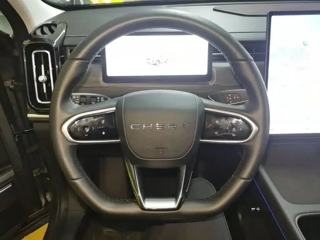 Chery Tiggo 7 C-DM 2025 1.5T 120KM Royal — миниатюра 11