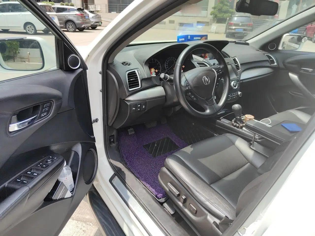 Acura RDX 2016 3.0L Two-Wheel-Drive Elite Edition — миниатюра 17
