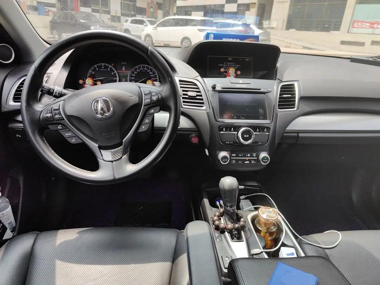 Acura RDX 2016 3.0L Two-Wheel-Drive Elite Edition — миниатюра 10
