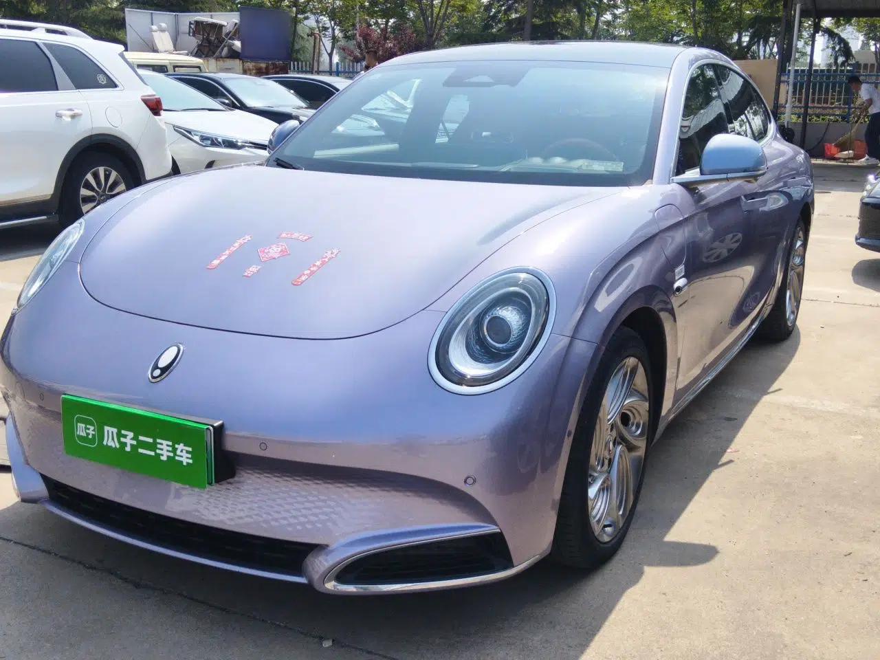 ORA Lightning Cat 2022 555 km Luxury Edition — миниатюра 1
