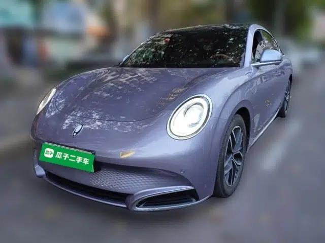 ORA Lightning Cat 2022 555 km Luxury Edition