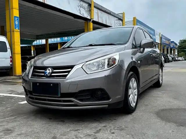 Venucia D50 2015 1.6L Automatic Fashion Edition