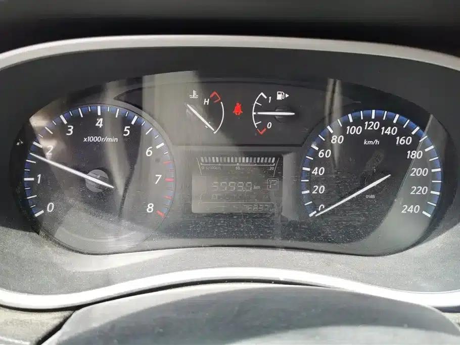 Venucia T90 2017 2.0L CVT Smart Edition — миниатюра 14