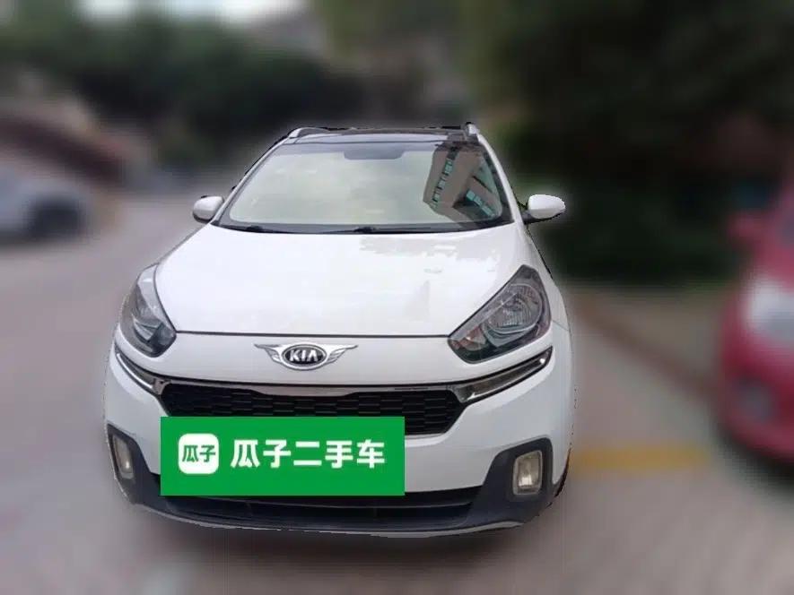 Kia KX3 2015 2.0L Automatic Two-Wheel Drive DLX — миниатюра 2