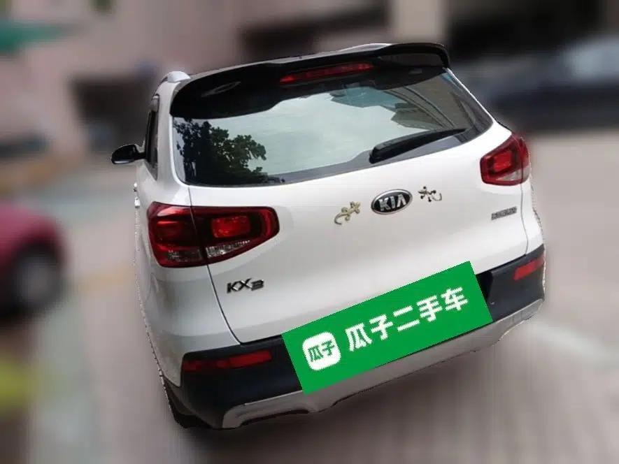 Kia KX3 2015 2.0L Automatic Two-Wheel Drive DLX — миниатюра 4