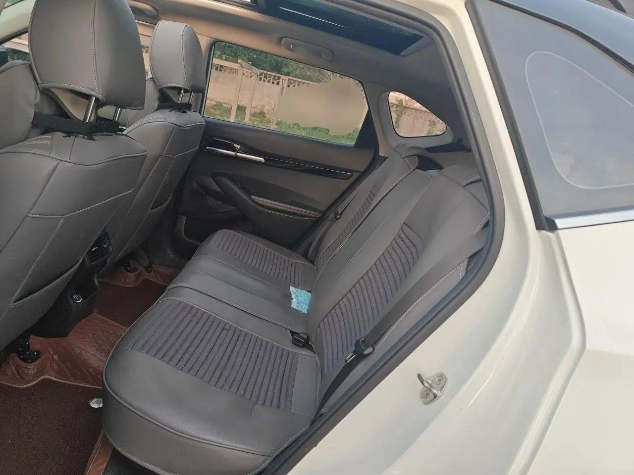 Kia KX3 2020 1.5L CVT Trend Edition — миниатюра 18