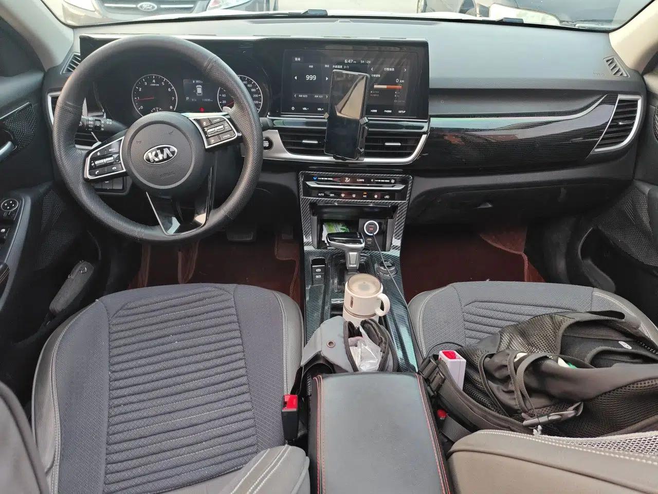Kia KX3 2020 1.5L CVT Trend Edition — миниатюра 10