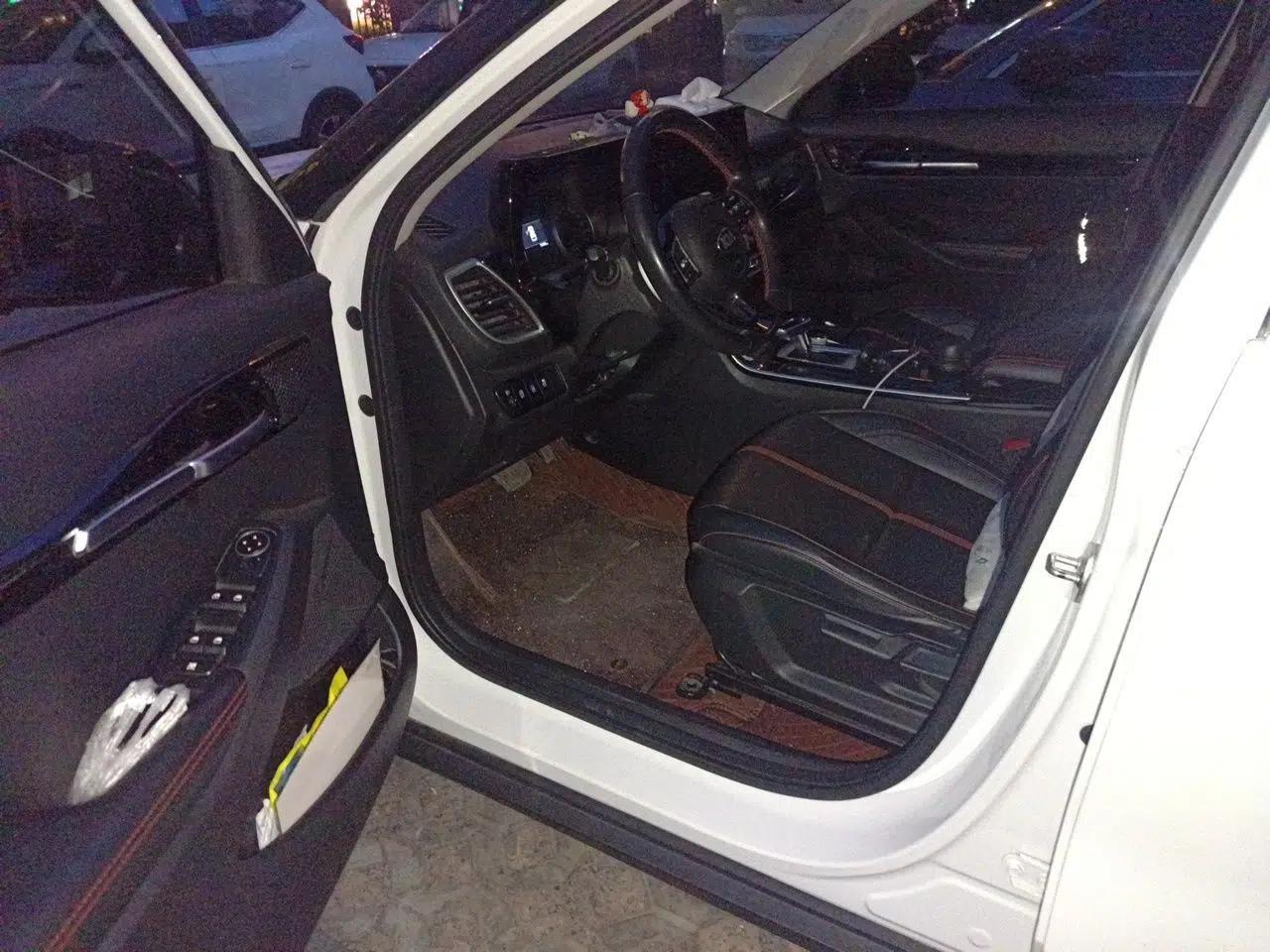 Kia KX3 2020 1.5L CVT Trend Edition — миниатюра 17