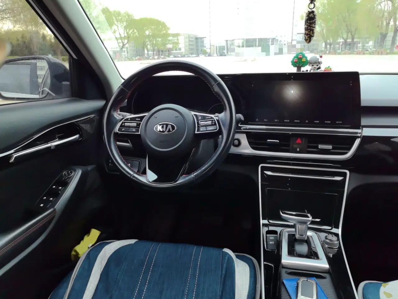 Kia KX3 2020 1.5L CVT Trend Edition — миниатюра 11