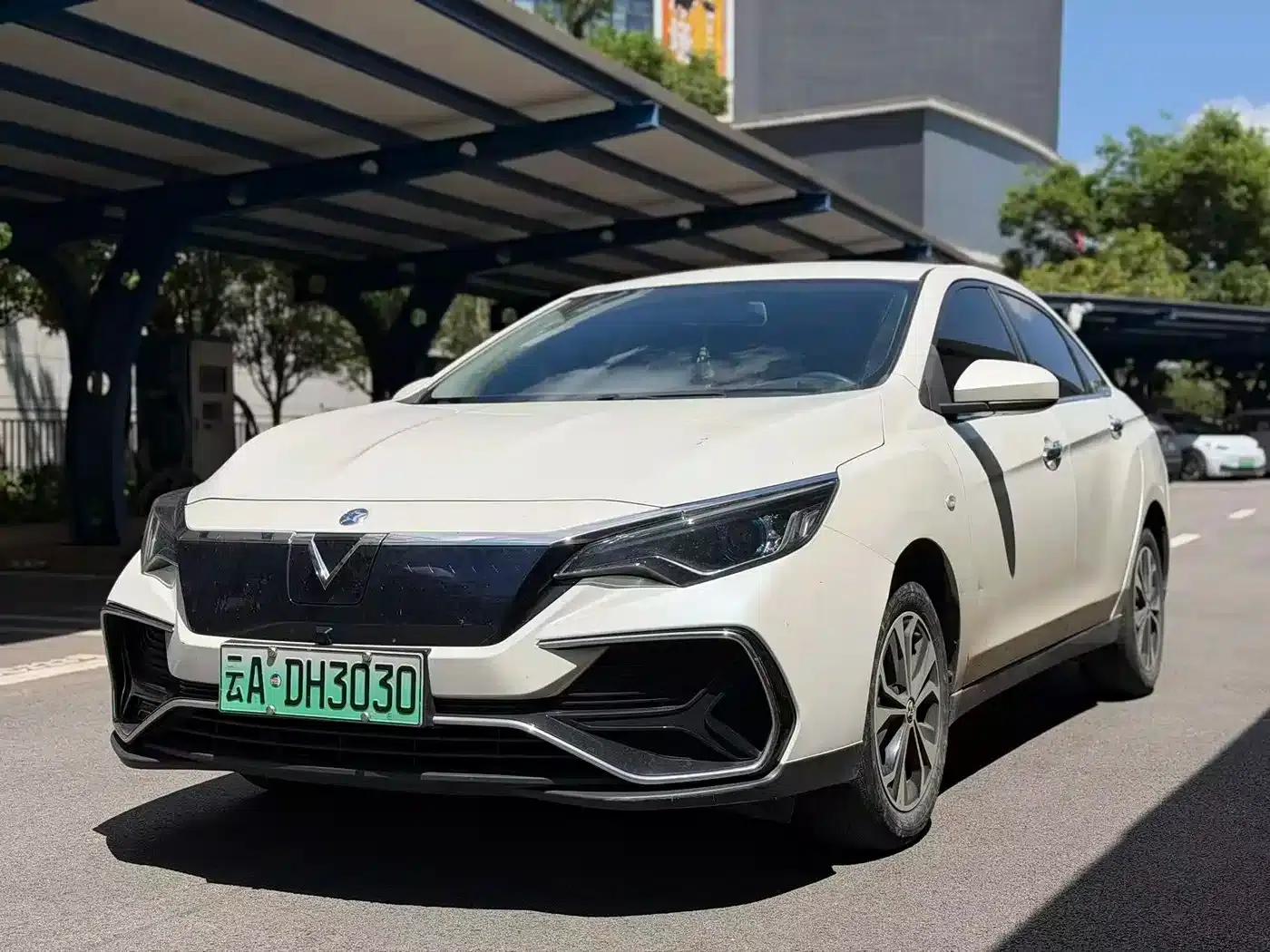 Venucia D60EV 2022 Standard Range Comfort Edition — миниатюра 1