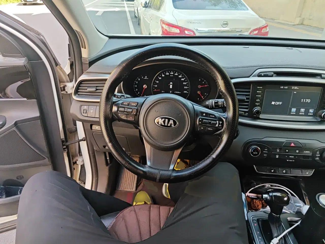 Kia Sorento 2015 Sorento L 2.4L Gasoline 4WD Elite Edition 7 Seats China V Emission Standard — миниатюра 11