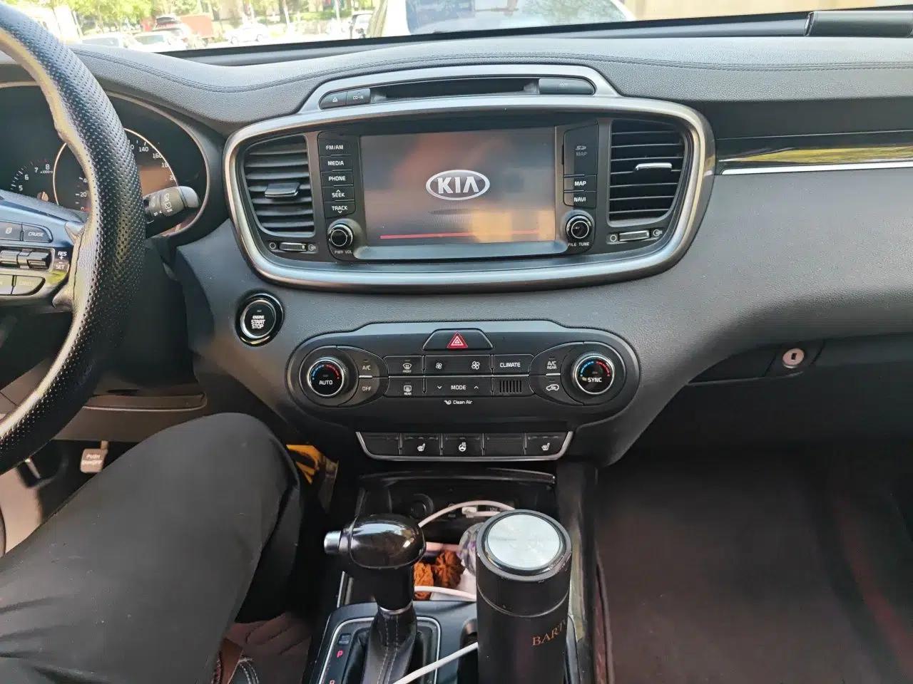 Kia Sorento 2015 Sorento L 2.4L Gasoline 4WD Elite Edition 7 Seats China V Emission Standard — миниатюра 14