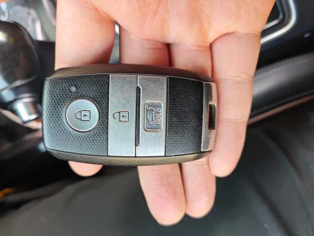 Kia Sorento 2015 Sorento L 2.4L Gasoline 4WD Elite Edition 7 Seats China V Emission Standard — миниатюра 9