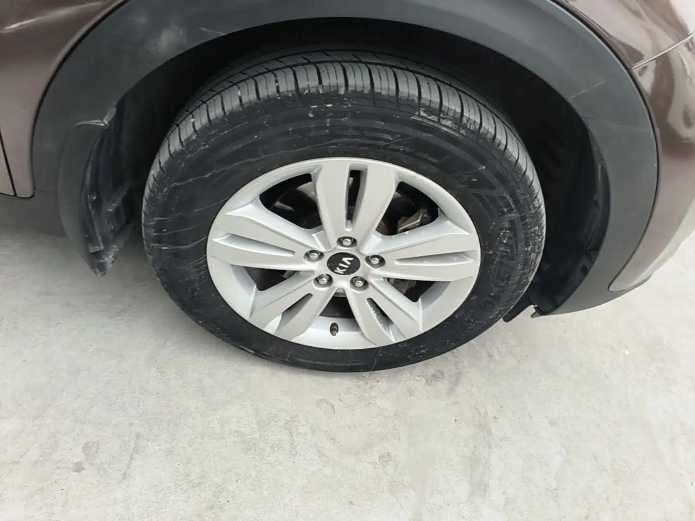 Kia KX5 2016 2.0L Automatic 2WD GLS — миниатюра 10