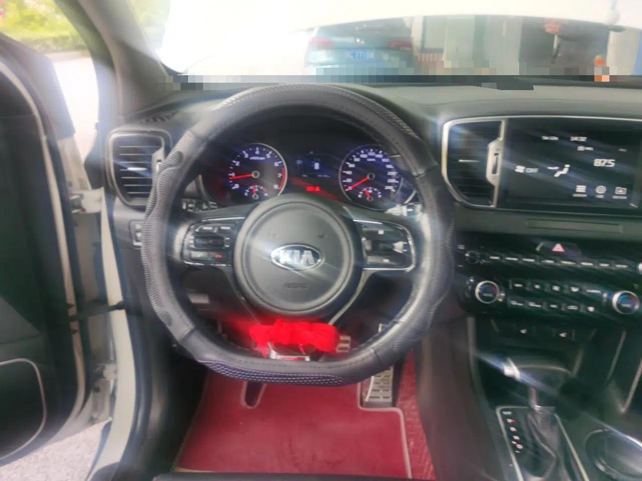 Kia KX5 2016 1.6T Automatic Two-Wheel Drive Premium — миниатюра 11