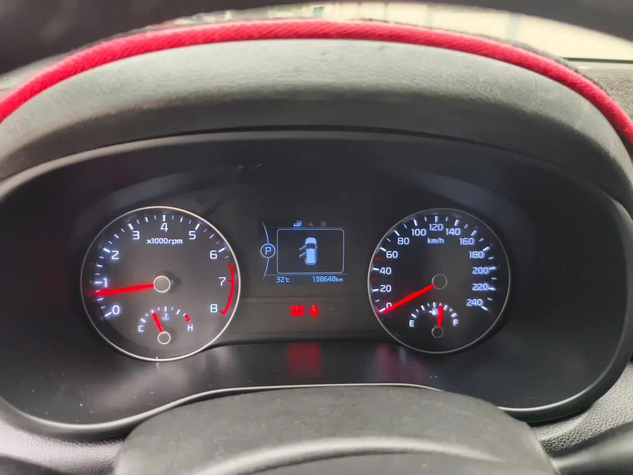 Kia KX5 2016 1.6T Automatic Two-Wheel Drive Premium — миниатюра 12