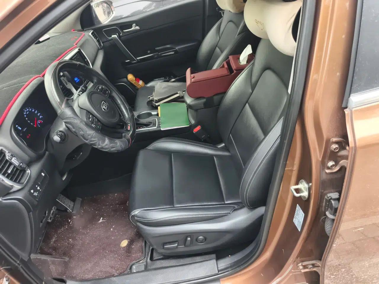 Kia KX5 2016 1.6T Automatic Two-Wheel Drive Premium — миниатюра 16