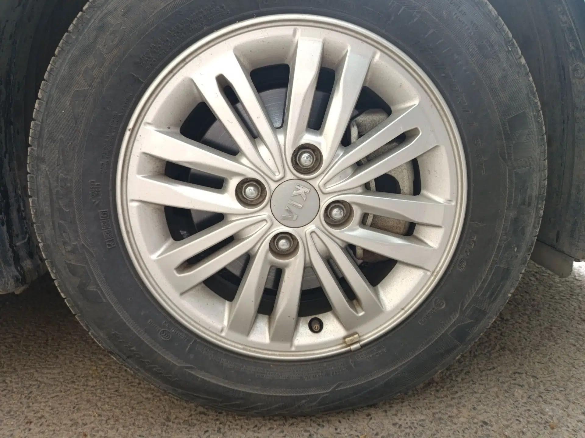 Kia Pegas 2019 1.4L Manual Value Edition National VI Standard — миниатюра 2