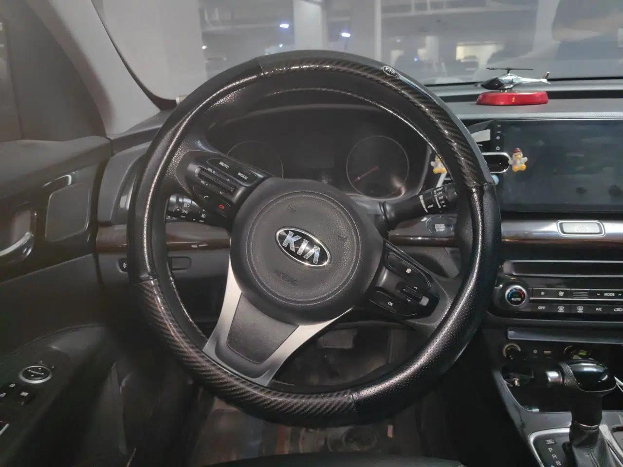 Kia K4 2015 1.8L Automatic GLS Special — миниатюра 11
