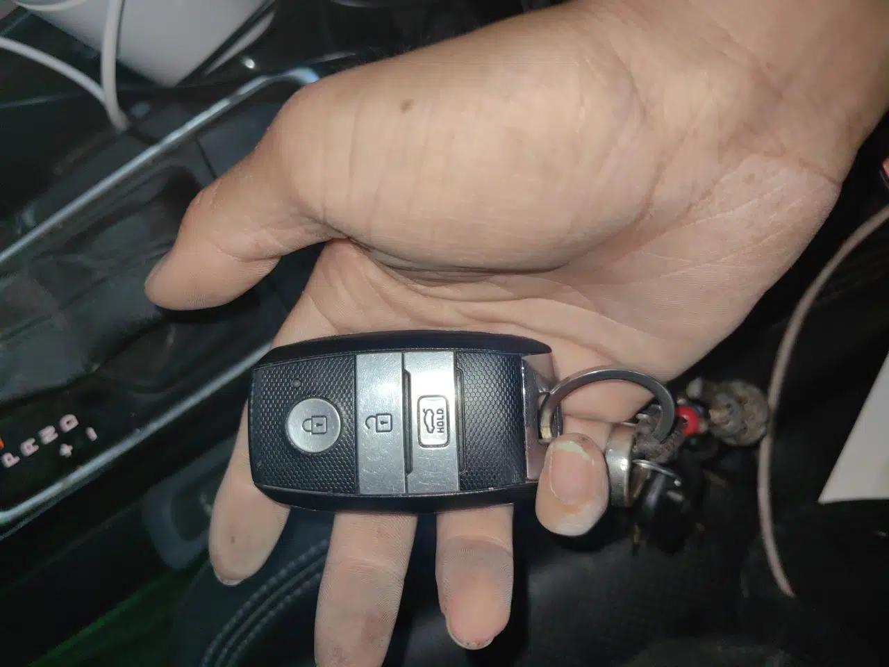 Kia K4 2015 1.8L Automatic GLS Special — миниатюра 9