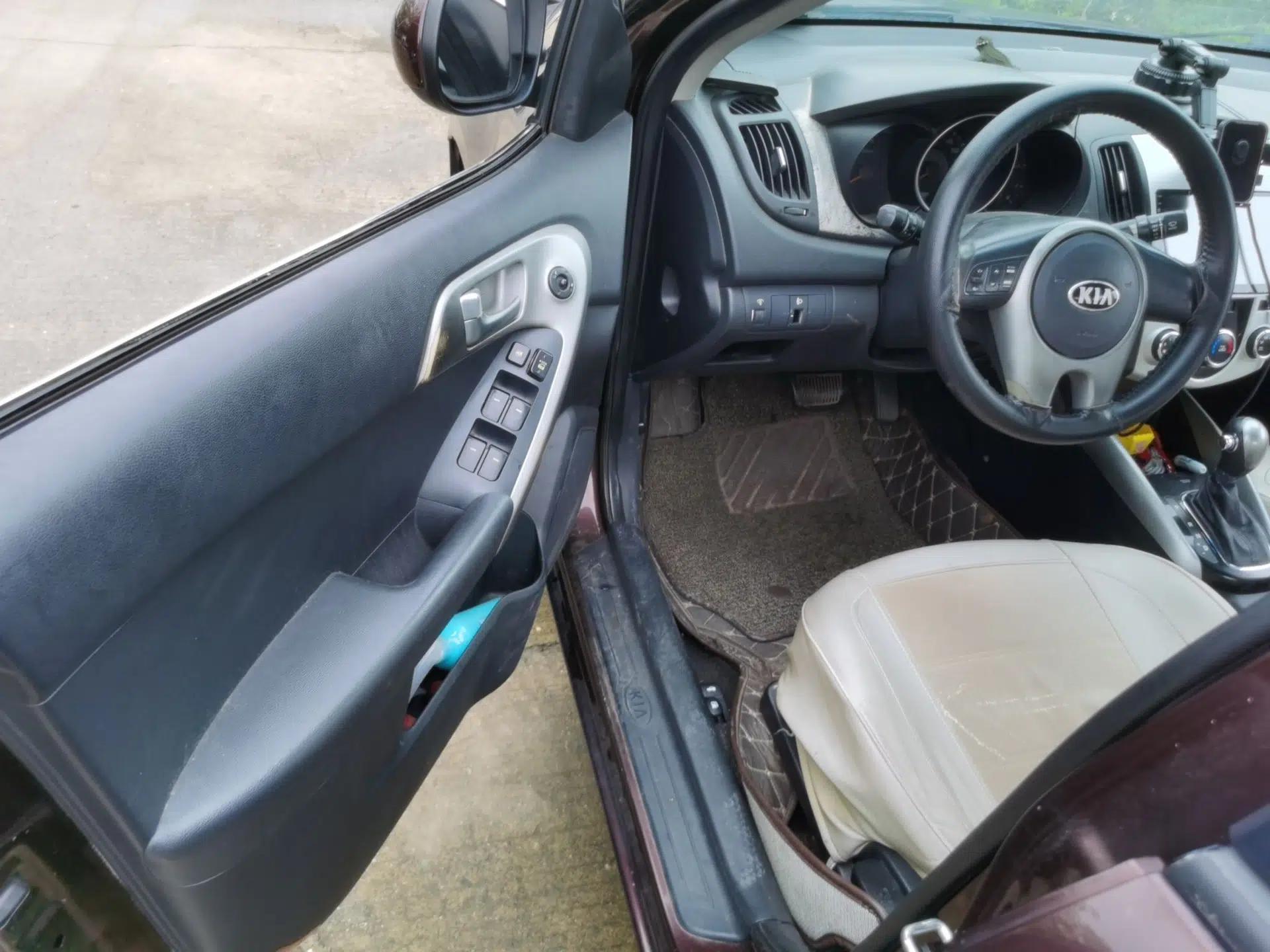 Kia Forte 2014 1.6L AT GL — миниатюра 17