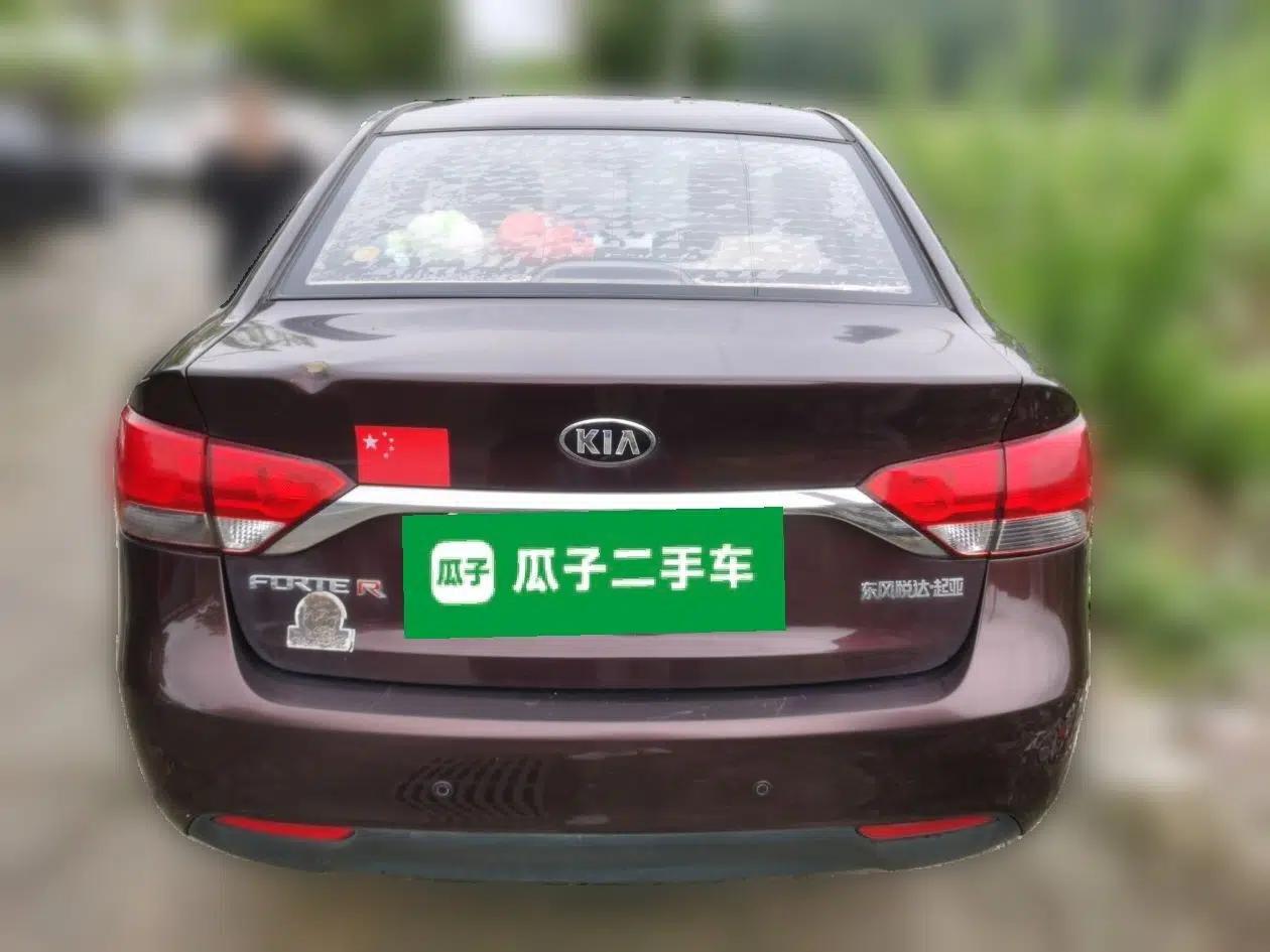 Kia Forte 2014 1.6L AT GL — миниатюра 5