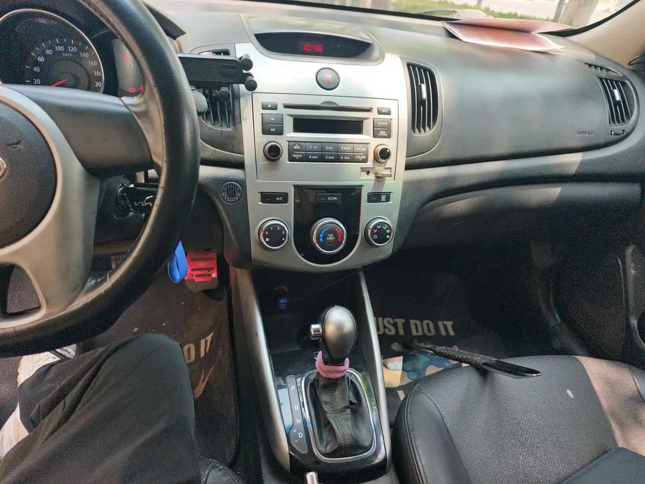 Kia Forte 2014 1.6L AT GLS — миниатюра 14