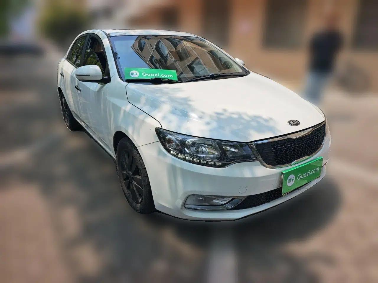 Kia Forte 2014 1.6L AT GLS — миниатюра 3