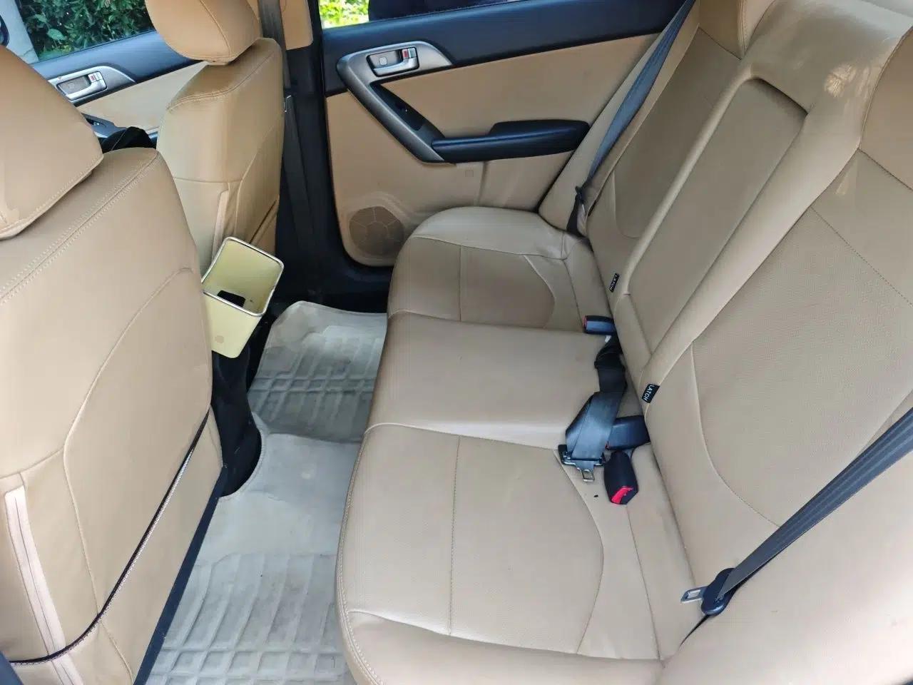 Kia Forte 2016 1.6L MT GLS — миниатюра 18