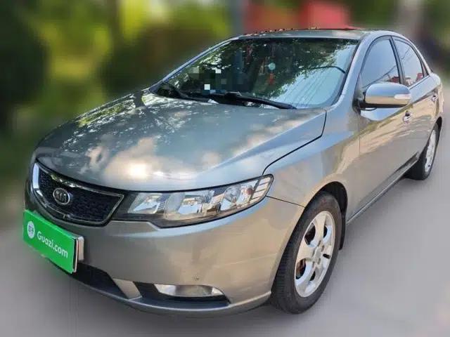 Kia Forte 2016 1.6L MT GLS