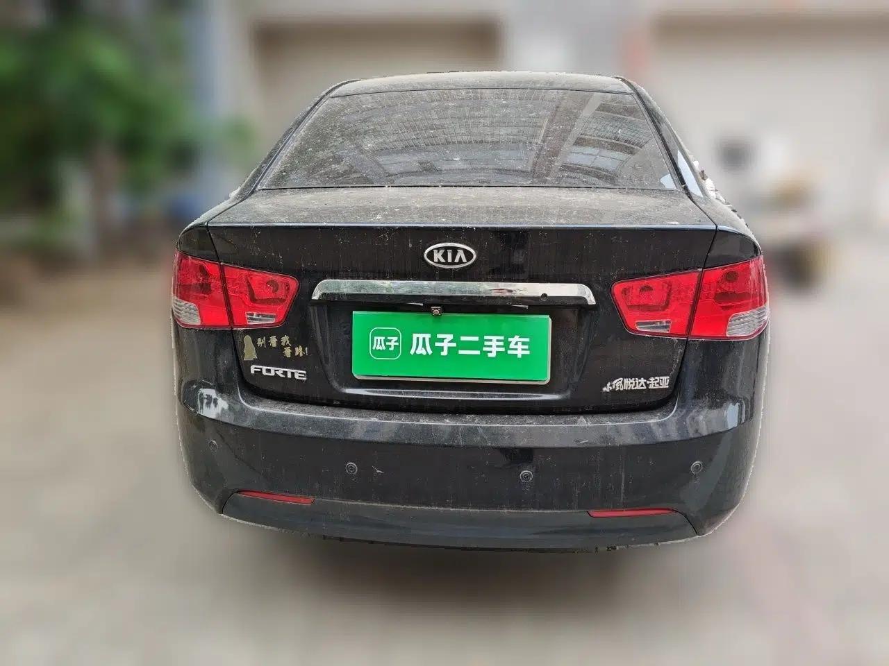 Kia Forte 2011 1.6L MT GL — миниатюра 5