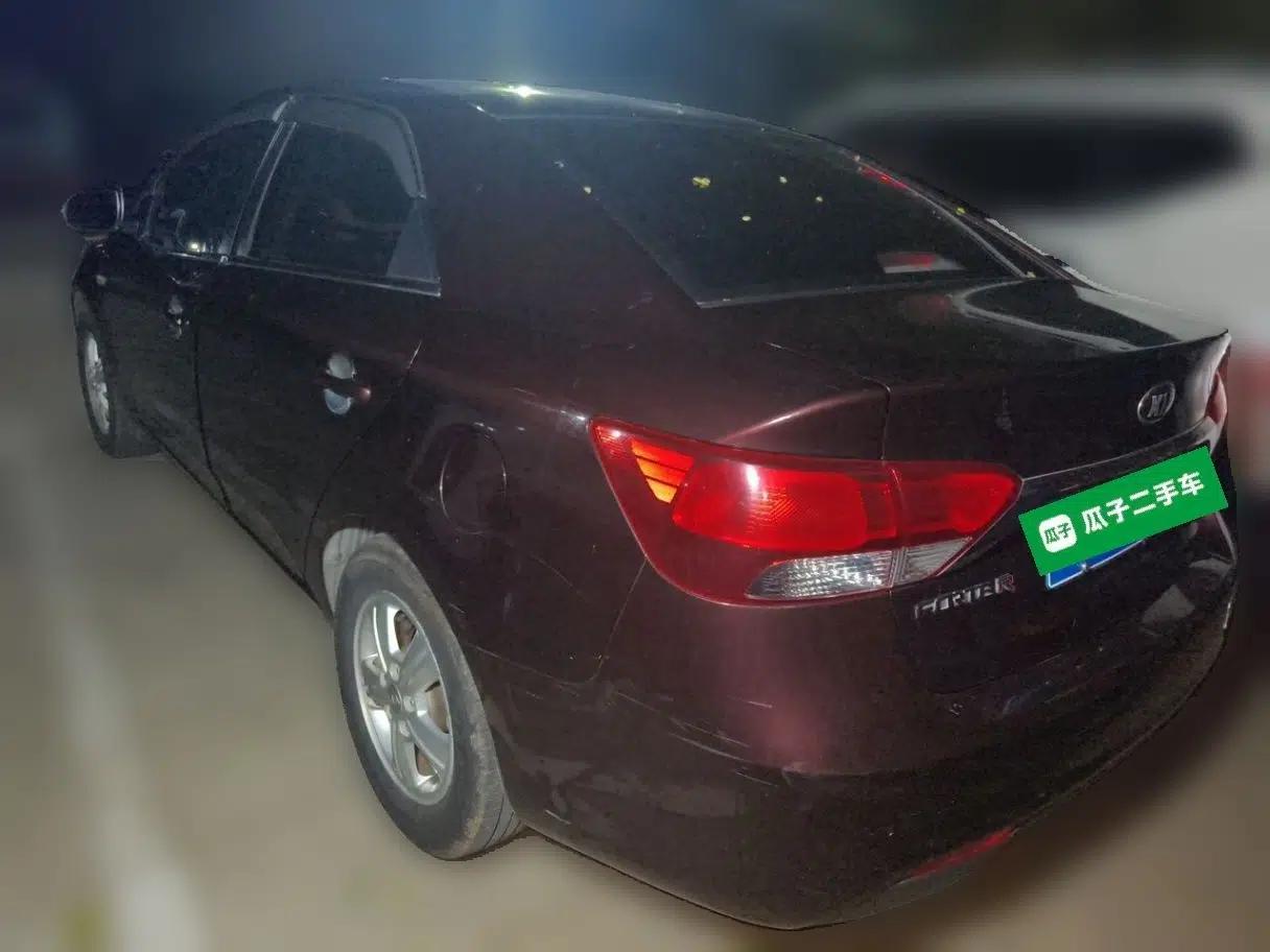 Kia Forte 2014 1.6L MT GL — миниатюра 4