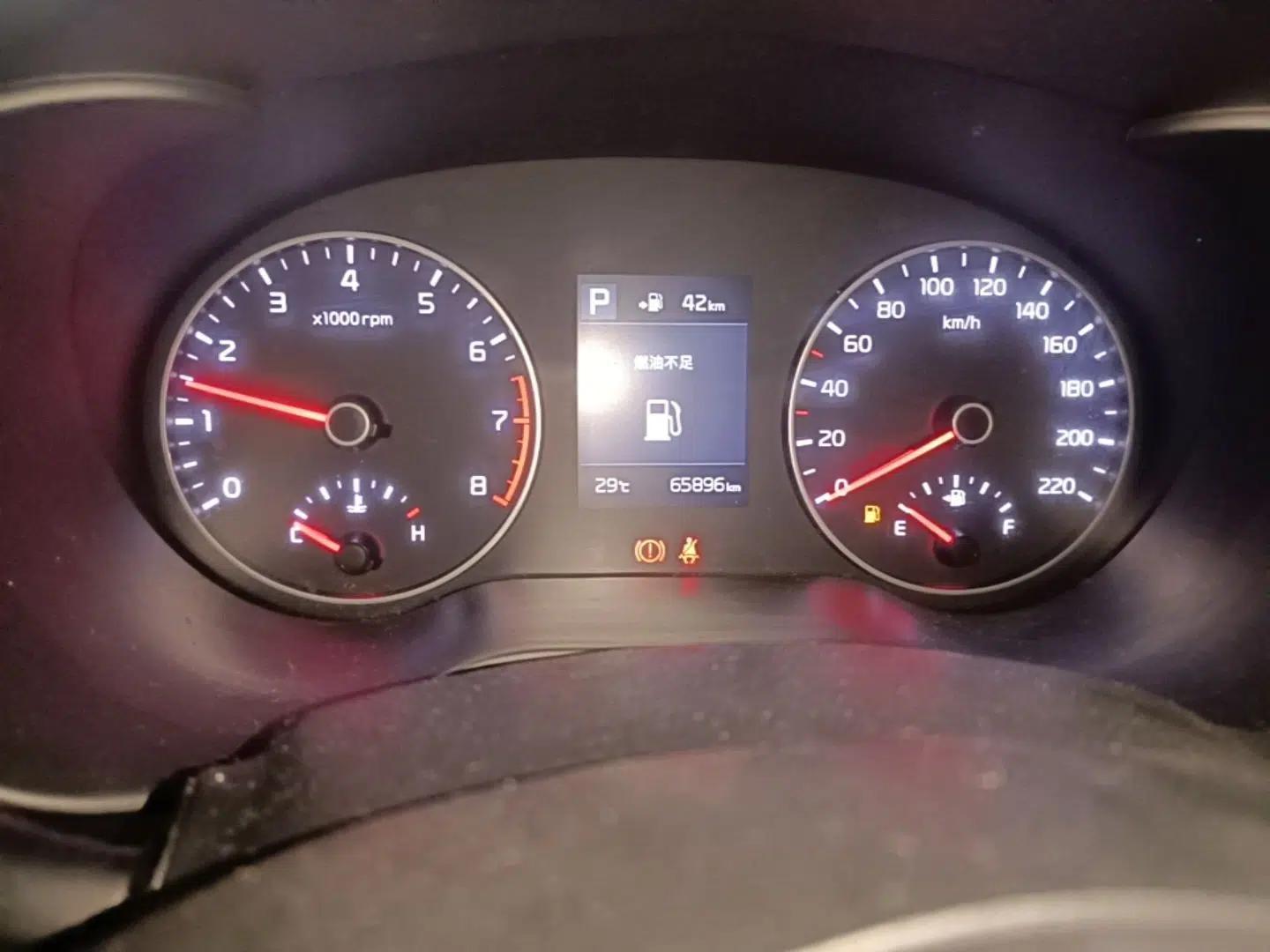 Kia KX Cross 2019 1.6L Automatic Dynamic Sunroof Version China VI — миниатюра 14