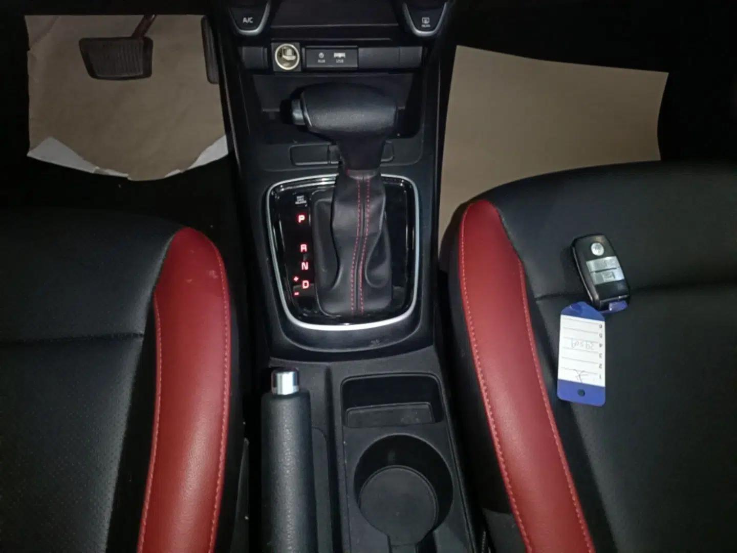 Kia KX Cross 2019 1.6L Automatic Dynamic Sunroof Version China VI — миниатюра 16