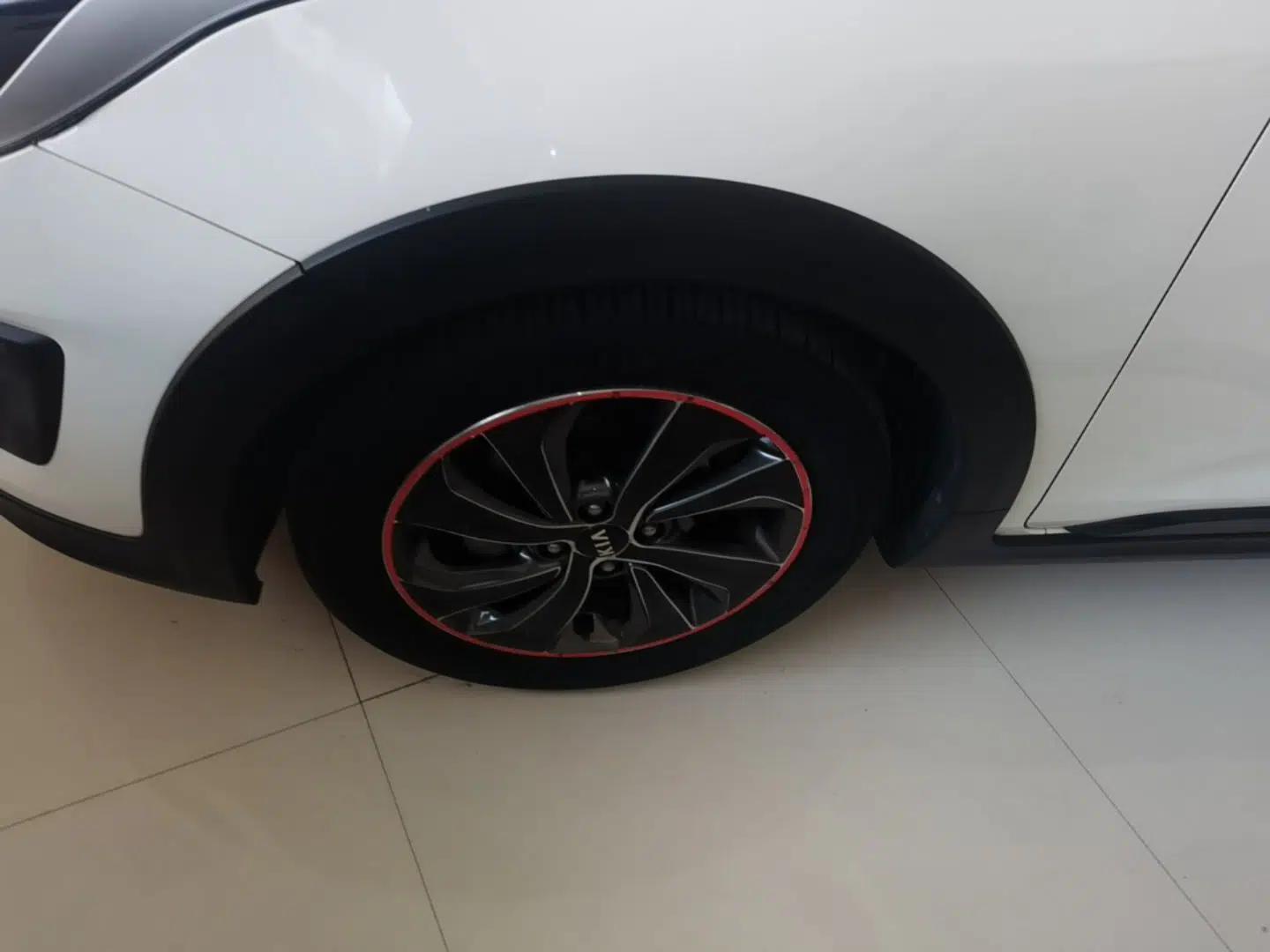 Kia KX Cross 2017 1.4L AT GLS — миниатюра 8