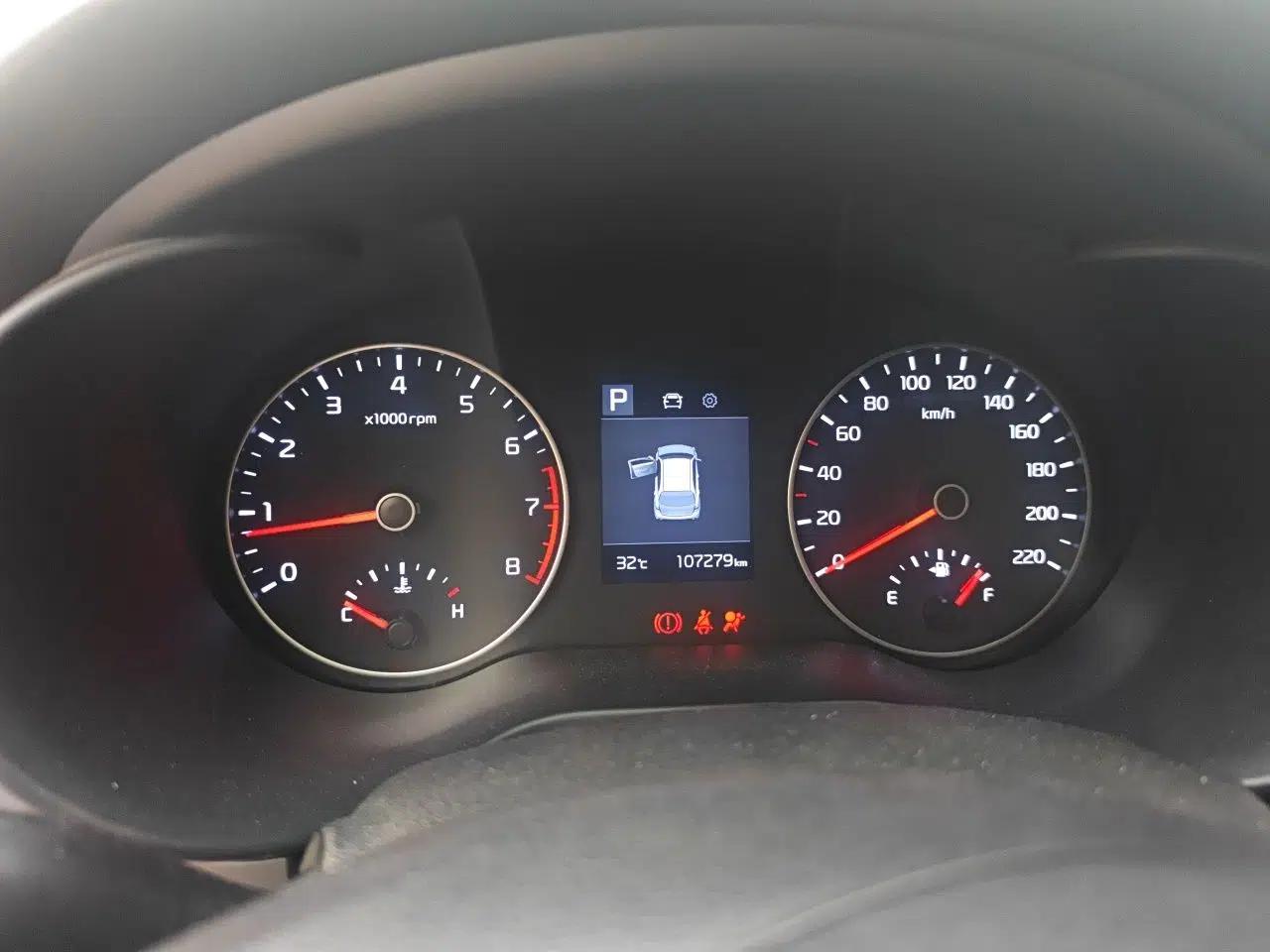 Kia KX Cross 2017 1.4L AT GLS — миниатюра 12