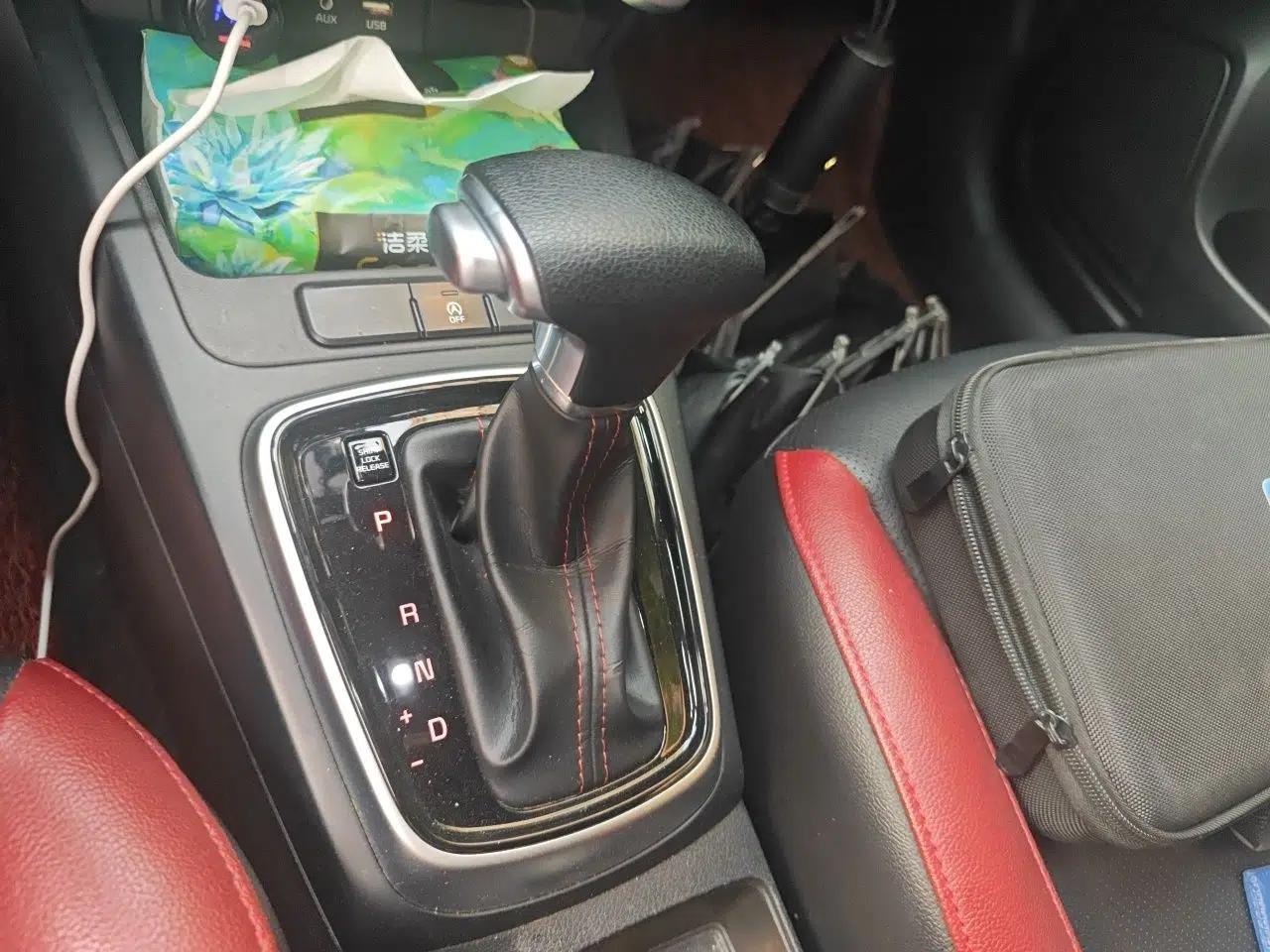 Kia KX Cross 2017 1.4L AT GLS — миниатюра 15