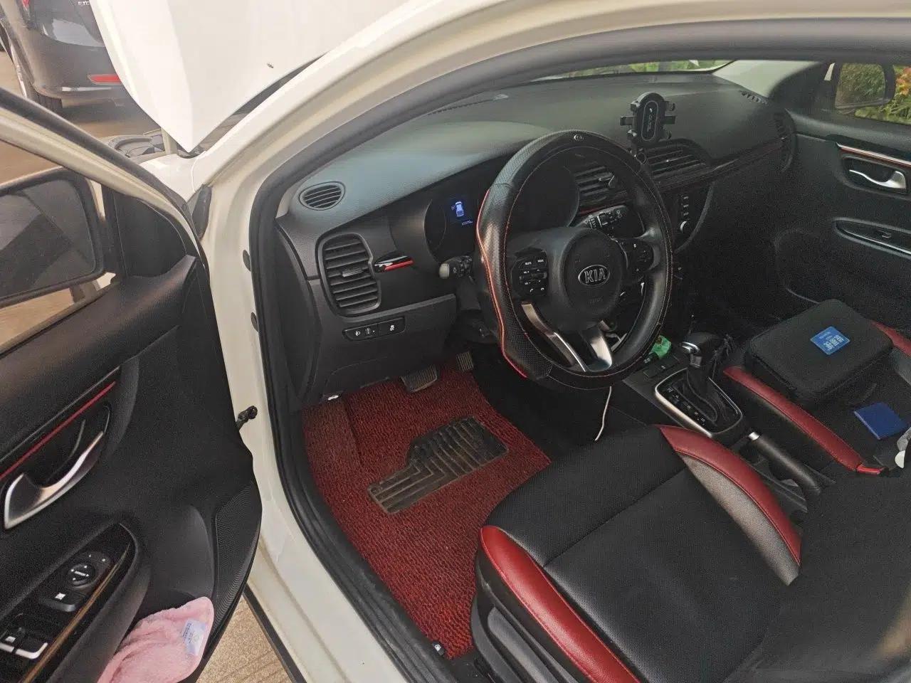 Kia KX Cross 2017 1.4L AT GLS — миниатюра 17