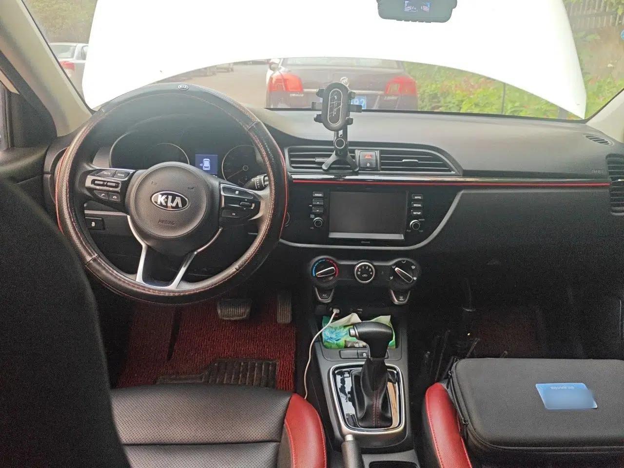 Kia KX Cross 2017 1.4L AT GLS — миниатюра 10