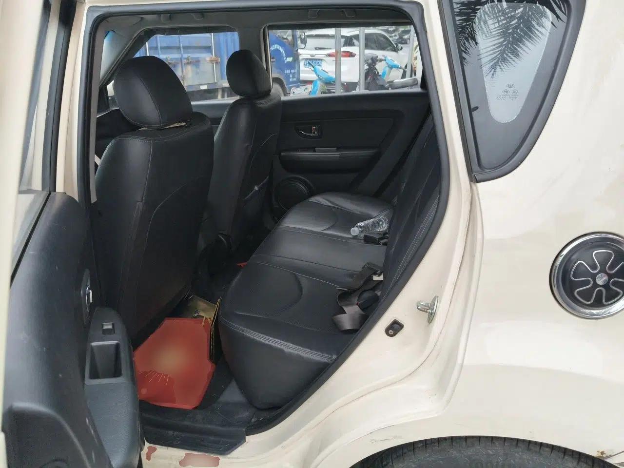 Kia Soul 2012 1.6L AT Premium — миниатюра 18