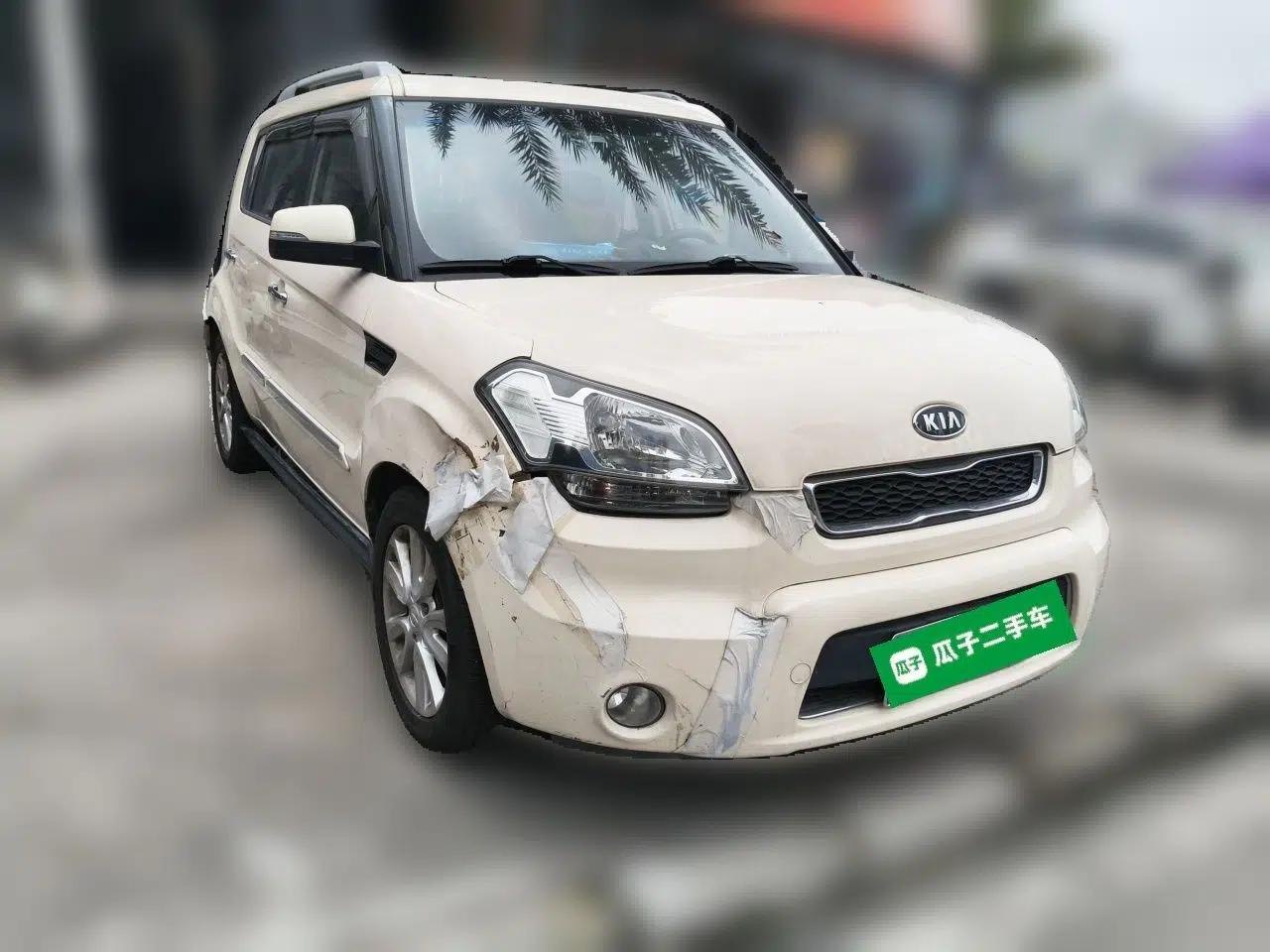 Kia Soul 2012 1.6L AT Premium — миниатюра 3