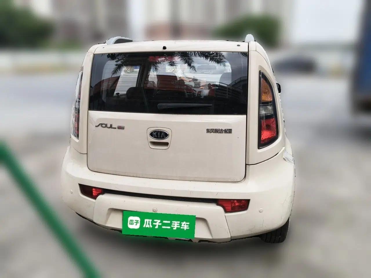 Kia Soul 2012 1.6L AT Premium — миниатюра 5