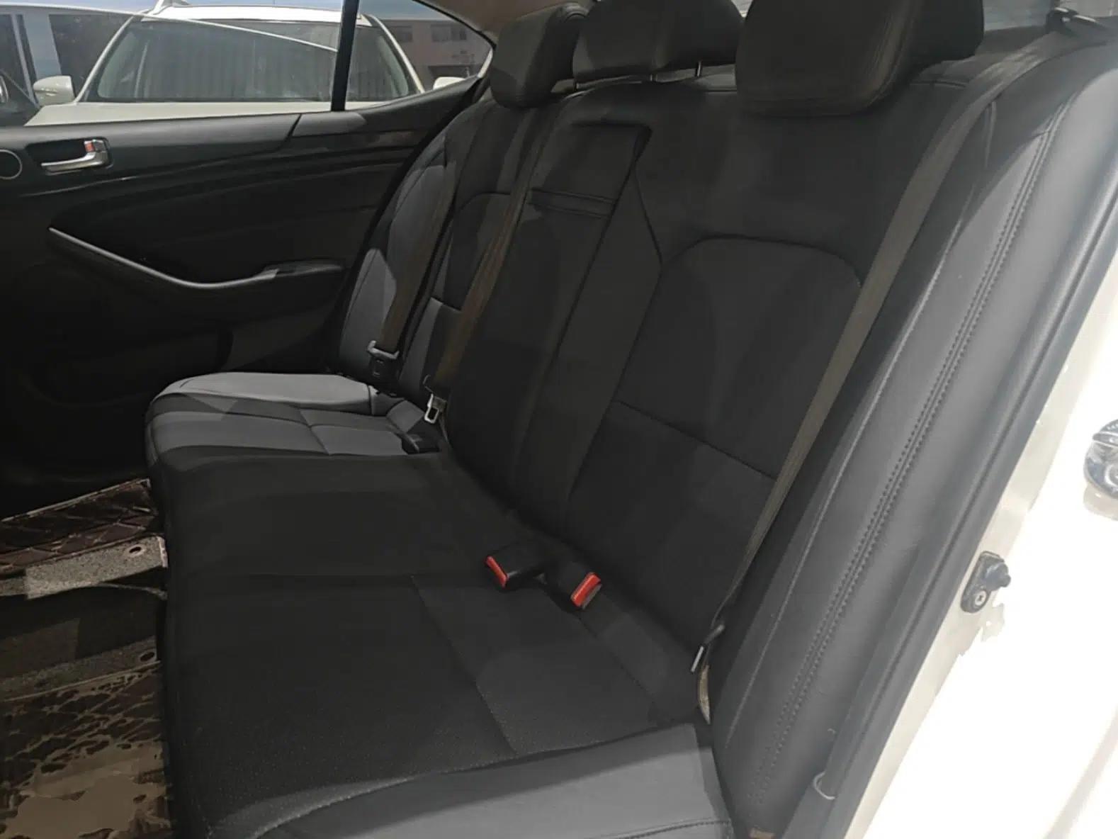 Kia Cadenza 2013 2.4L Business Sunroof Version China IV Standard — миниатюра 20