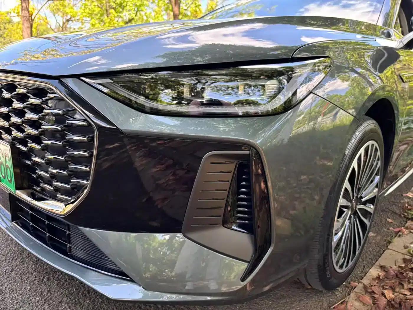 Fengyun A8L 2025 1.5TGDI 145km Luxury Edition — миниатюра 23