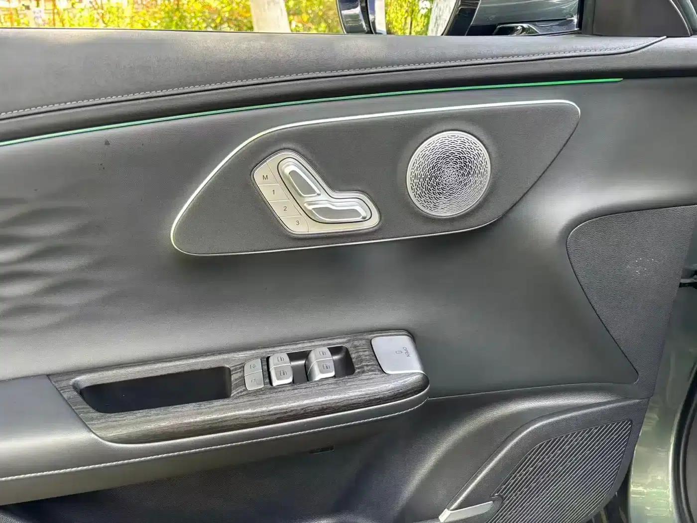 Fengyun A8L 2025 1.5TGDI 145km Luxury Edition — миниатюра 26