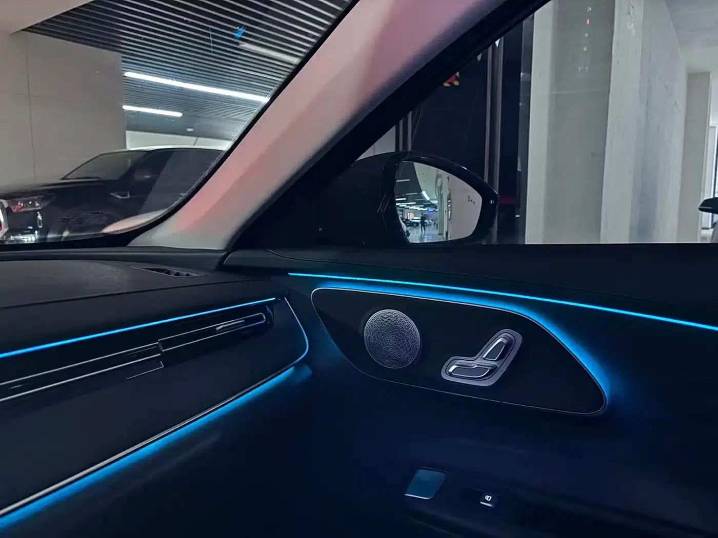 Fengyun A8L 2025 1.5TGDI 145km Luxury Edition — миниатюра 33