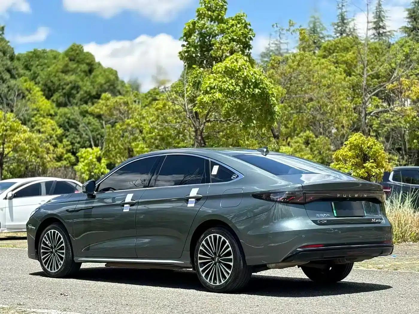 Fengyun A8L 2025 1.5TGDI 145km Luxury Edition — миниатюра 6